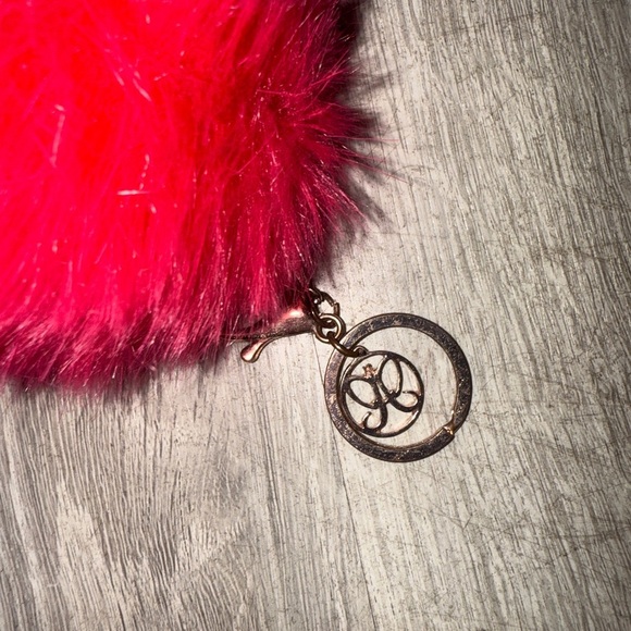 2/$15 Anastasia Beverly Hills Hot Pink Fluffy Pom Pom Keychain - Picture 3 of 3
